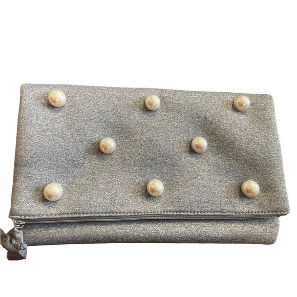 Stella & Dot Handbags - Stella & Dot Madison Gray and Pearl Envelope Clutch